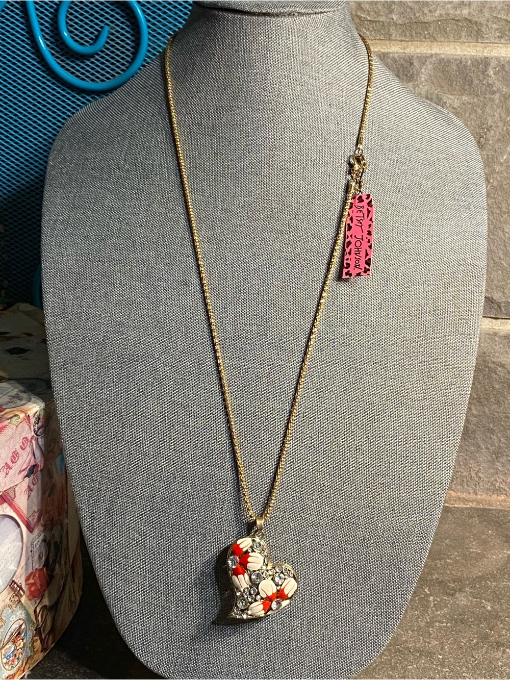 NWT Betsey Johnson necklace,gold chain/heart pendant,white/red enamel,crystals